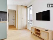 Studio à louer à Ternes, Paris