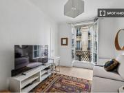 Studio à louer, Anvers Montholon, Paris