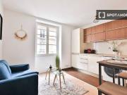 Studio à louer aux Enfants Rouges, Paris