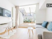 Studio à louer aux Enfants Rouges, Paris