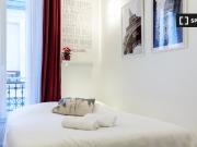 Studio à louer dans le 18ème arrondissement, Paris