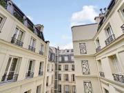 Studio à louer dans le 1er arrondissement, Paris