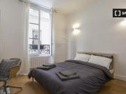 Studio à louer dans le 4e Arrondissement, Paris