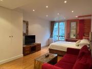 Studio à louer | Paris 16ème | Avenue Pierre 1er de...