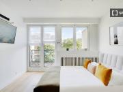 Studio à louer Porte Dauphine, Paris