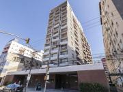 Studio a venda, novo, em andar alto e 1 vaga em Porto Alegre