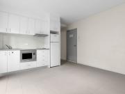 Studio Apartment | 550M to Summer Hill Station