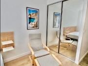 Studio Apartment @ Darling Harbour with a view SHORT...