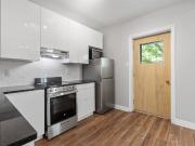 Studio Apartment for Rent at 139 Stewart St #2, Ottawa,...