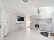 Studio Apartment For Rent In Berkshire