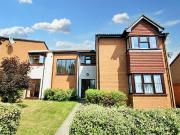Studio apartment for rent in Clarkes Drive, Uxbridge, UB8