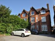 Studio apartment for rent in Epsom Road, Guildford,...