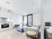 Studio Apartment For Rent In London