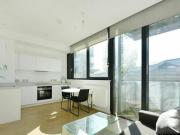 Studio Apartment For Rent In London