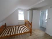 Studio apartment for rent in Raynton Drive, Hayes, UB4