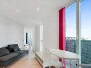 Studio Apartment For Rent In Saffron Central Square, Croydon