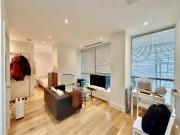 Studio apartment for rent in Trinity Square, Staines...