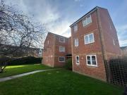 Studio apartment for sale in Redford Close, Feltham, TW13
