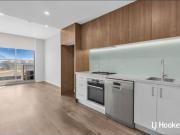 Studio Apartment Great Location!