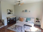 Studio apartment in Norwood