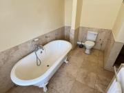 Studio apartment in Waterkloof Ridge