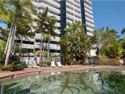 Studio Apartment Walking Distance To Esplanade