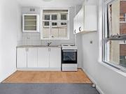 Studio Apartment with Harbour Views