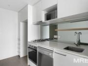 Studio Apartment with Stunning City Views