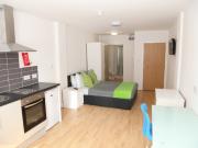 Studio Apt Jamaica St L1 £660 pcm bills inc!