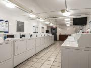 studio at 1975 Maisonneuve Blvd West Downtown Guy...