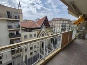 studio avec cuisine indépendante terrasse