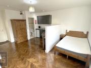 Studio Bed Studio 9A Commercial Street Sheffield S1 2AT...