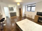 Studio Bed Studio 9A Commercial Street Sheffield S1 2AT...