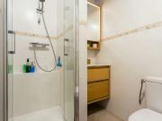 studio Buttes chaumont, Paris Amsterdam Apartments for Rent