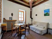 Studio centre village avec chambre séparée