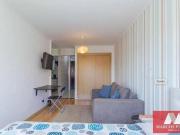 Studio com 1 dormitório à venda, 30 m² por R$ 300.000,00... Studio com 1 dormitório à venda, 30 m² por R$ 300.000,00...