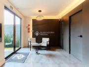 Studio com sacada e churrasqueira no Novo Mundo Curitiba/PR