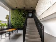 Studio completmante mobiliado