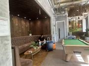 Studio Diamond Upper Level A Has an Apartment