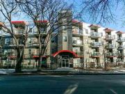 Studio Ed Trendy living, prime locale!