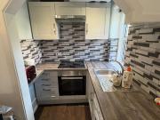 Studio flat 5m from seaside