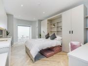 Studio Flat, Ackley House, W5