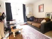 Studio Flat, Albion Road, N16