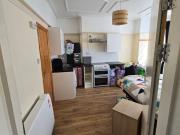 Studio Flat, Berkshire Gardens, N13