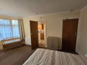 Studio Flat, Berkshire Gardens, N13