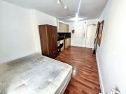 Studio Flat, Camberwell Church Street, SE5