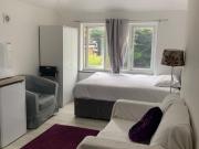 Studio Flat, Dollis Hill Lane, NW2