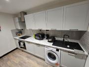 Studio Flat, Donnybrook Road, SW16