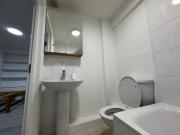 Studio Flat, Finchley Road, NW11