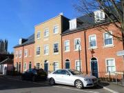 Studio flat for rent in 20 Queningate Court Canterbury...